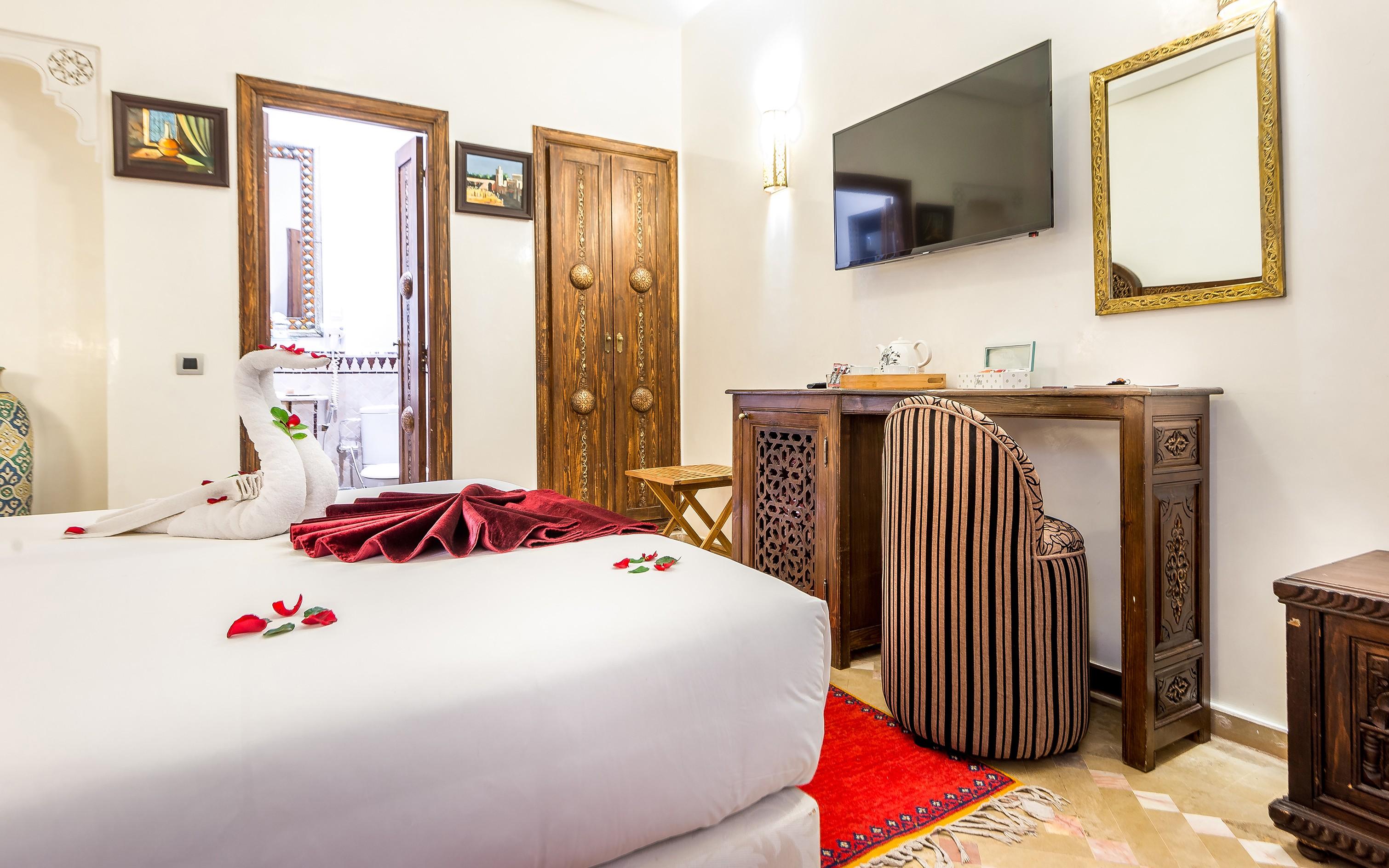 Hotel & Ryad Art Place Marrakech Marrakesh Exteriör bild A room at the hotel