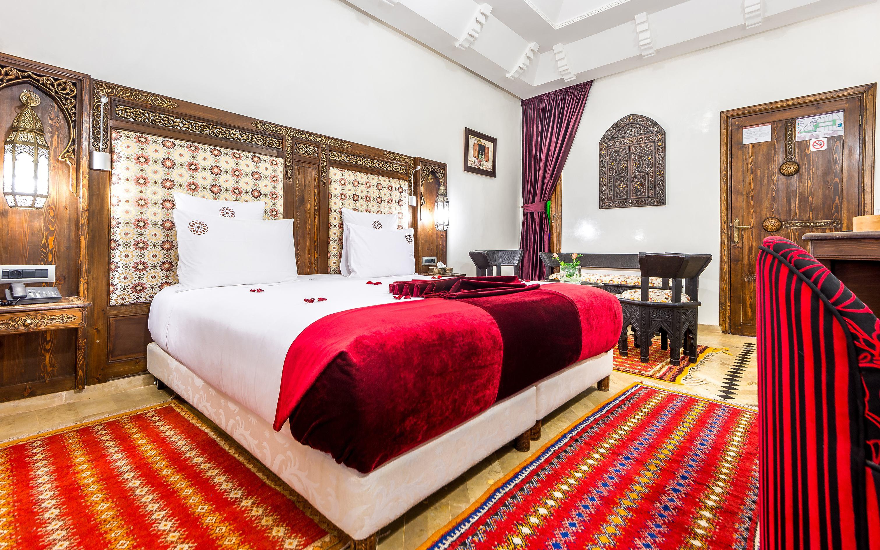 Hotel & Ryad Art Place Marrakech Marrakesh Exteriör bild A room at the hotel