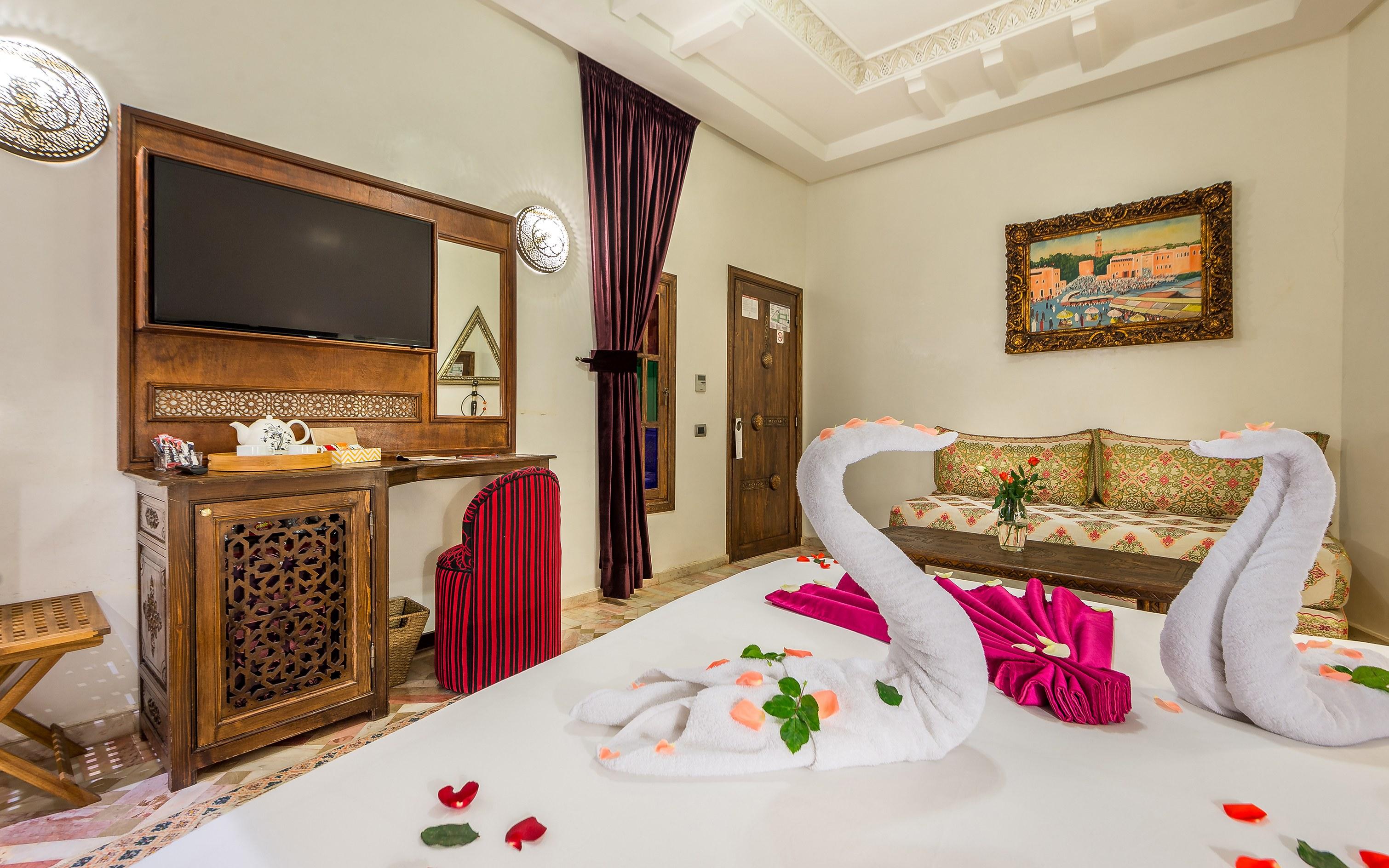 Hotel & Ryad Art Place Marrakech Marrakesh Exteriör bild A room at the hotel