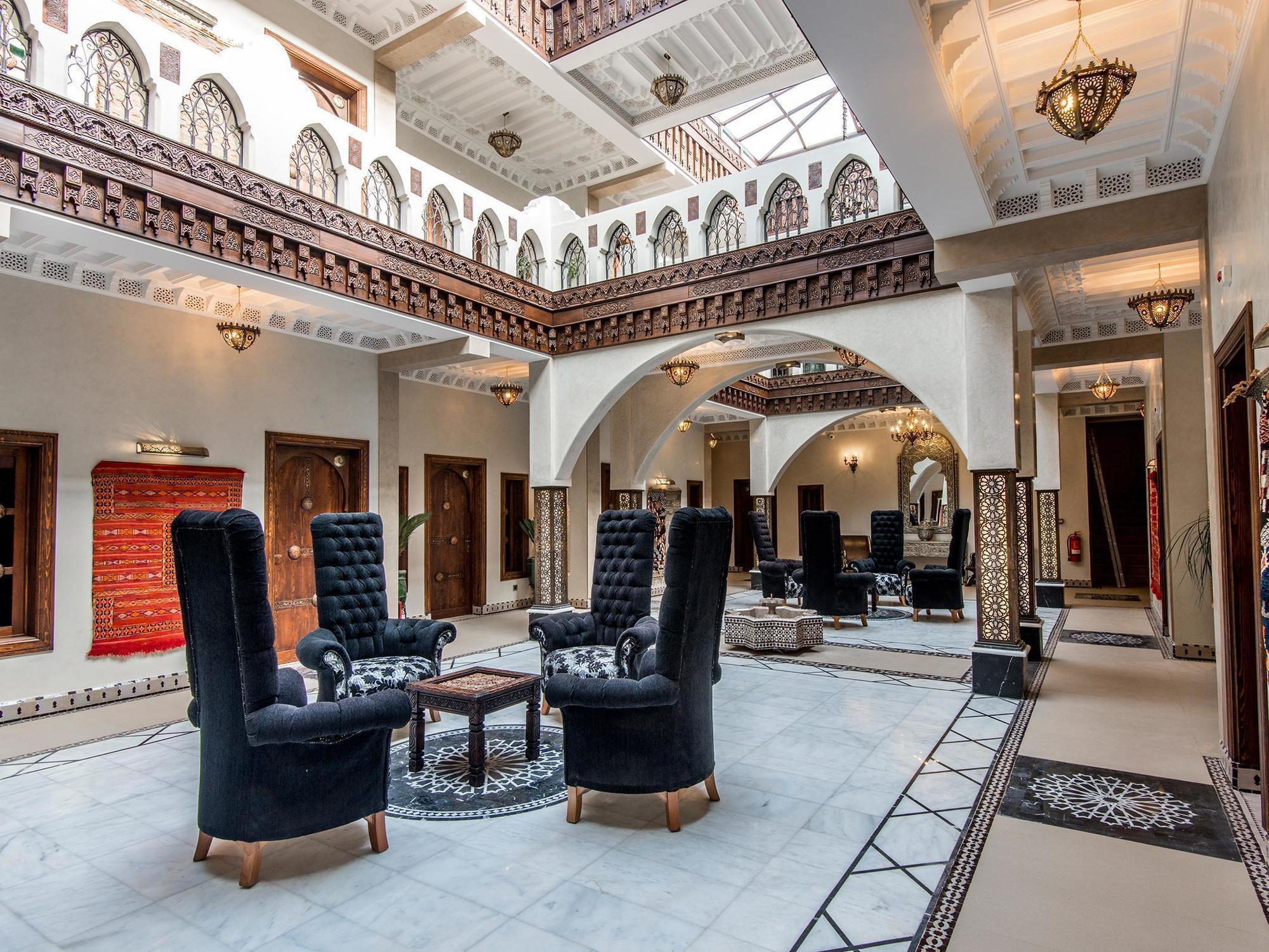 Hotel & Ryad Art Place Marrakech Marrakesh Exteriör bild The hotel's lobby